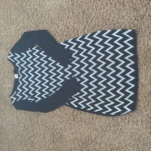 Sweater Dress - Chevron Size M (8-10)